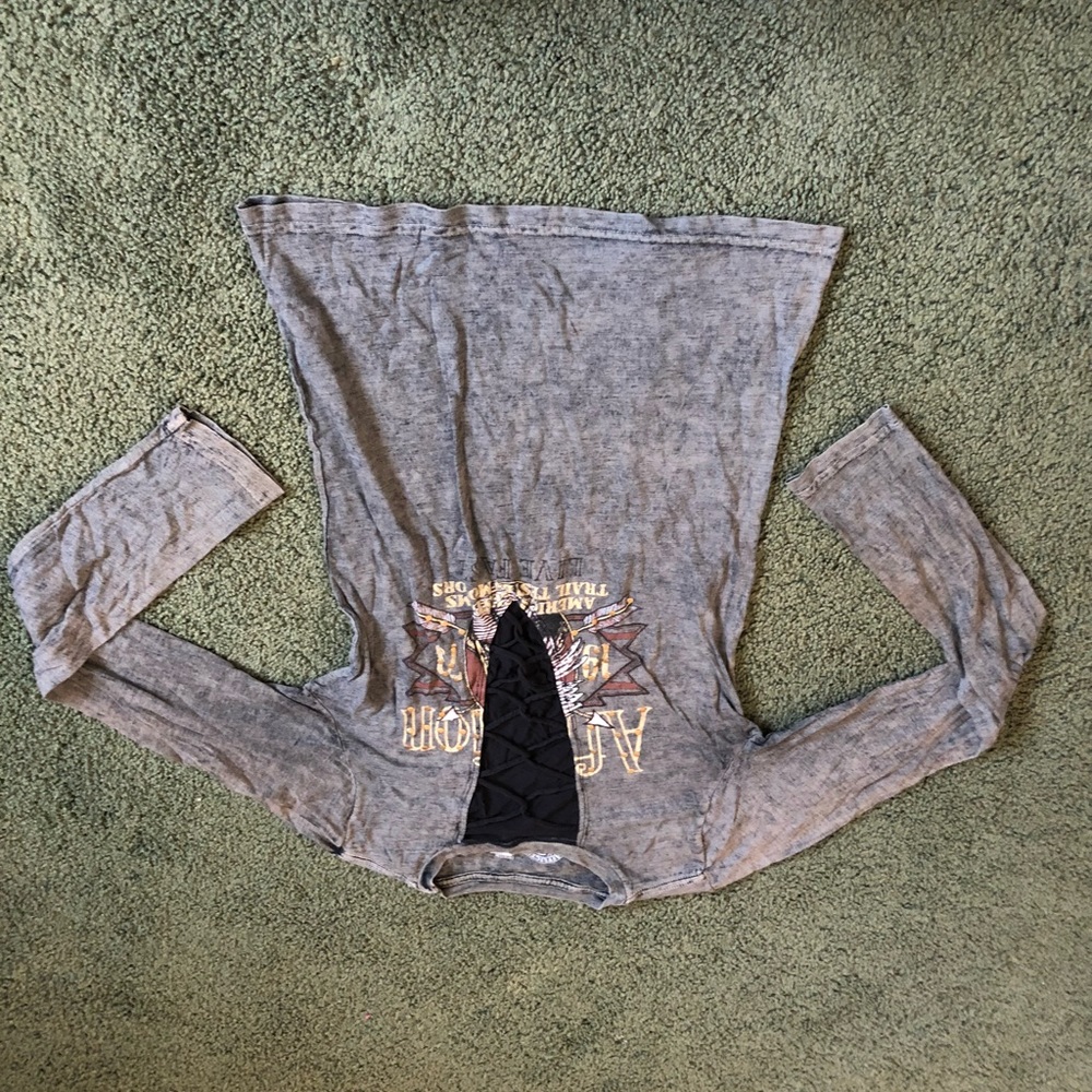 Long sleeve shirt